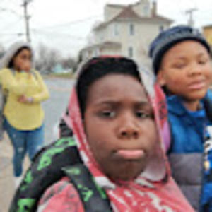 Meet your Posher, Donta